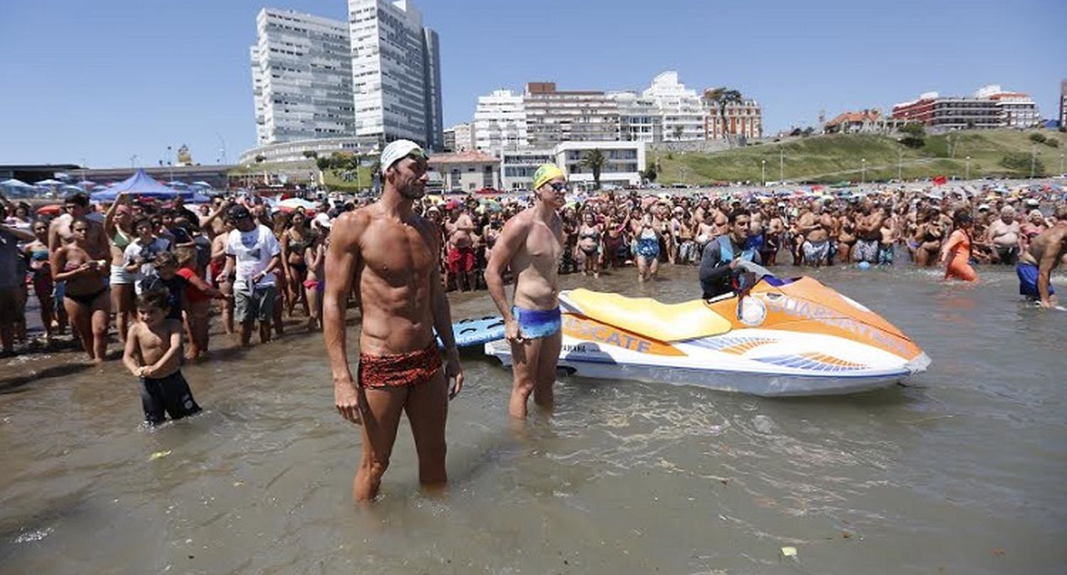 José Meolans y César Cielo, un espectáculo en el mar