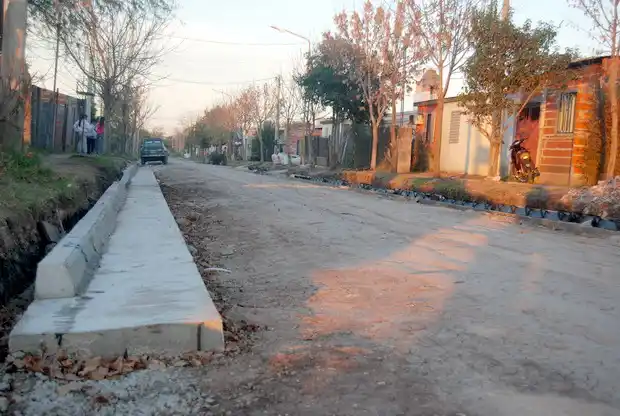 Obras prioritarias y otras necesarias son el reclamo común en los barrios