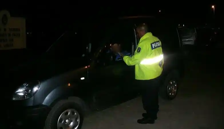 Detienen a conductor alcoholizado en la Ruta 11