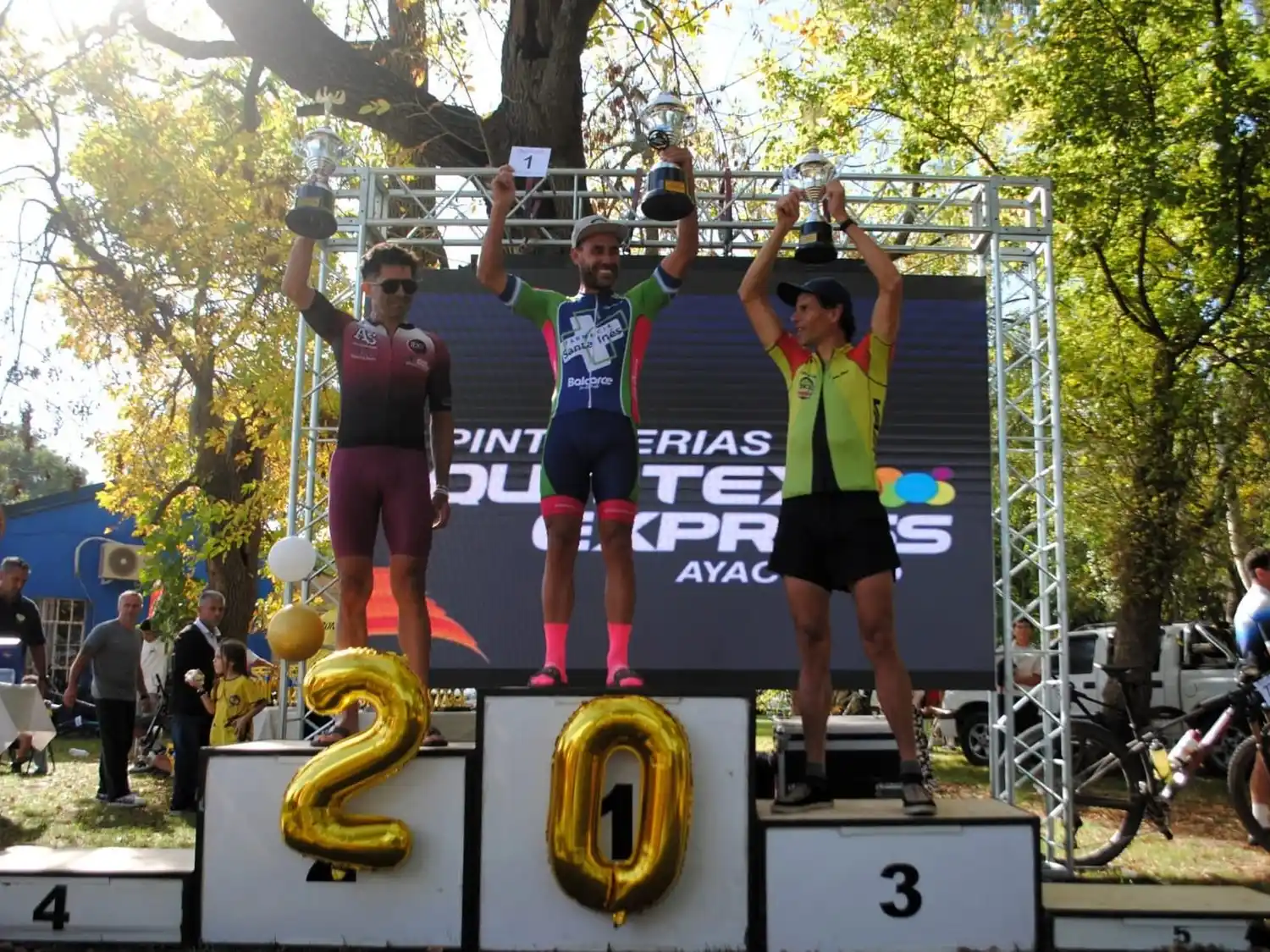 Segundo puesto en la general. Para Llanos