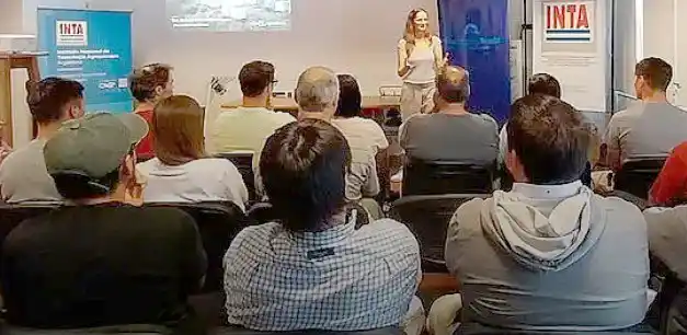 Intercambio. De experiencias de apicultores de toda la región