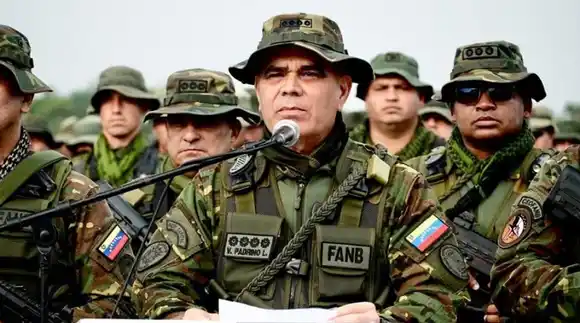 «Venezuela está en la vanguardia con el suministro de petróleo»: Padrino López sobre la guerra entre Irán  e Israel