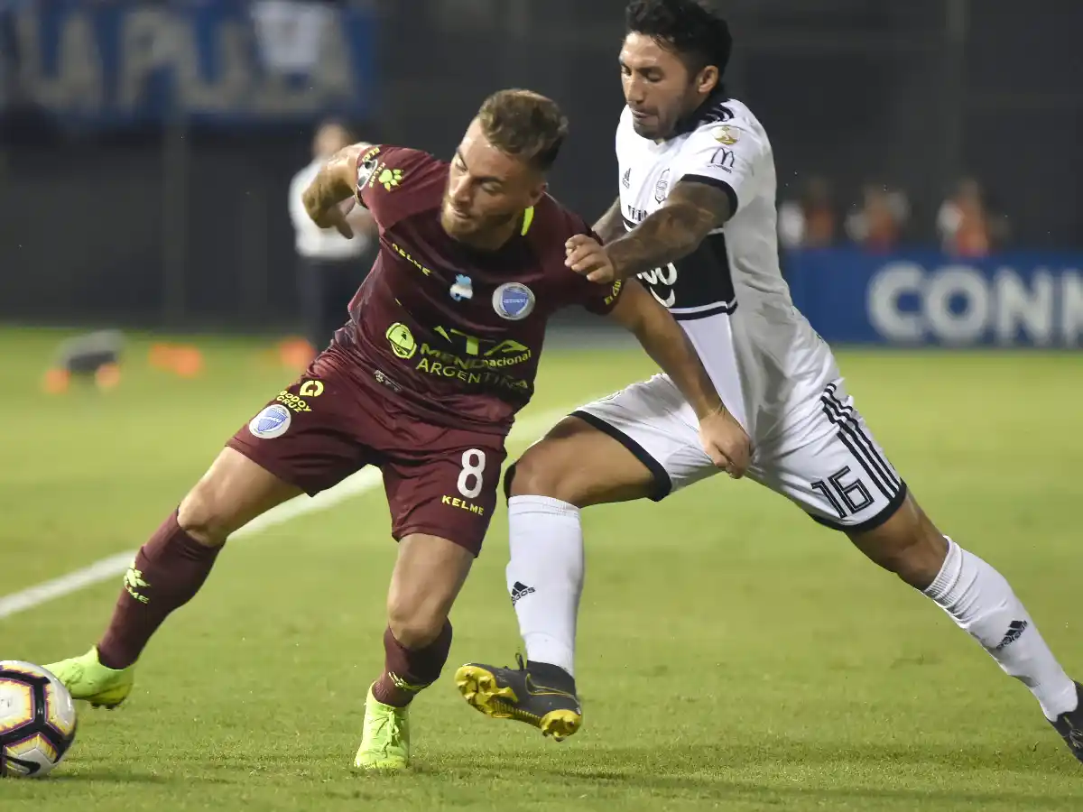 El "Tomba" perdió y se complicó 