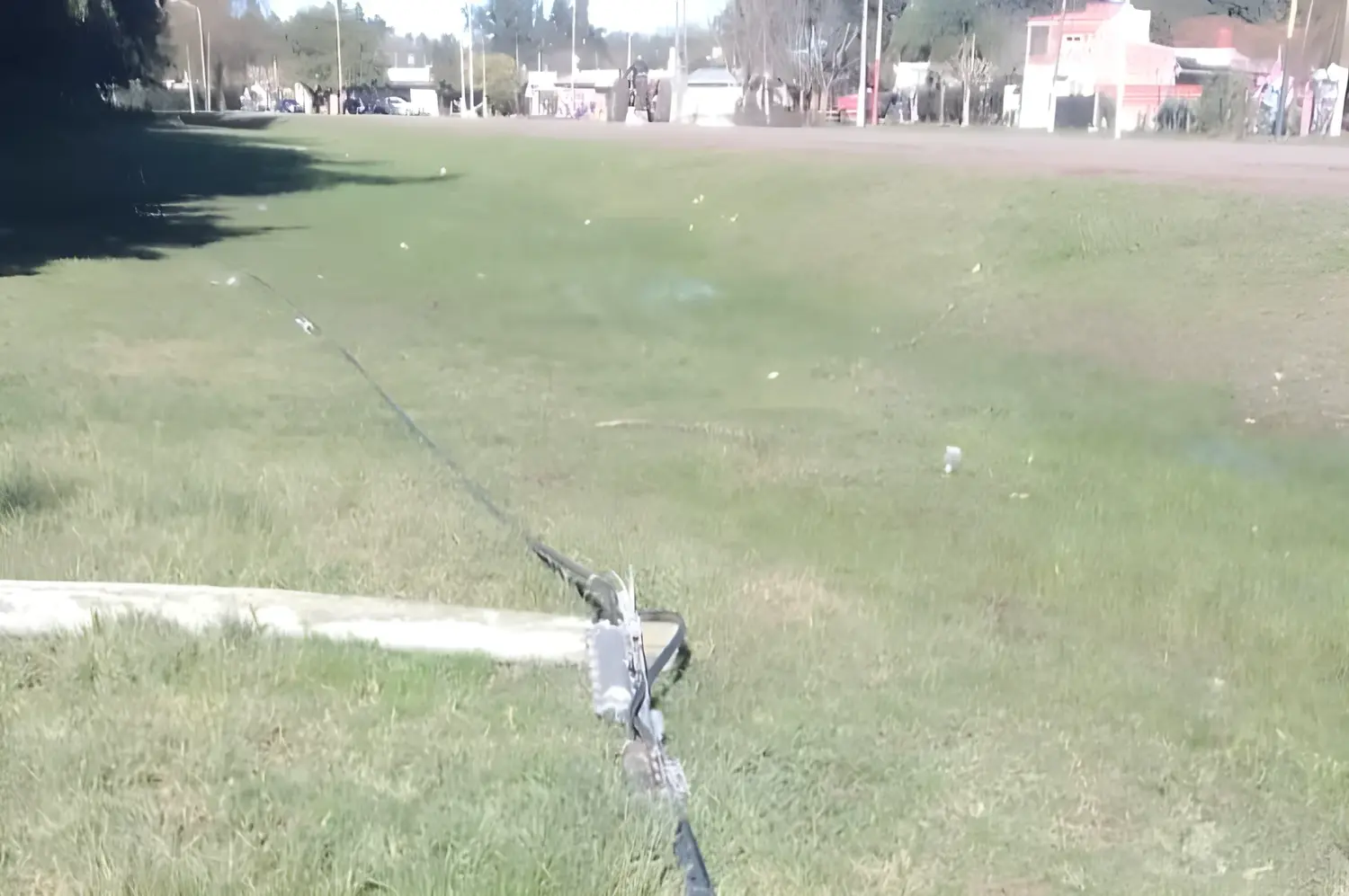 La cooperativa denunció robo, daño y vandalismo en la red de telefonía fija.