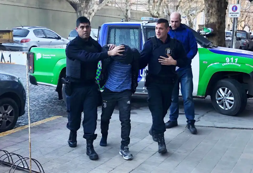 Detienen a un joven de 18 años vinculado a casos de asaltos a menores