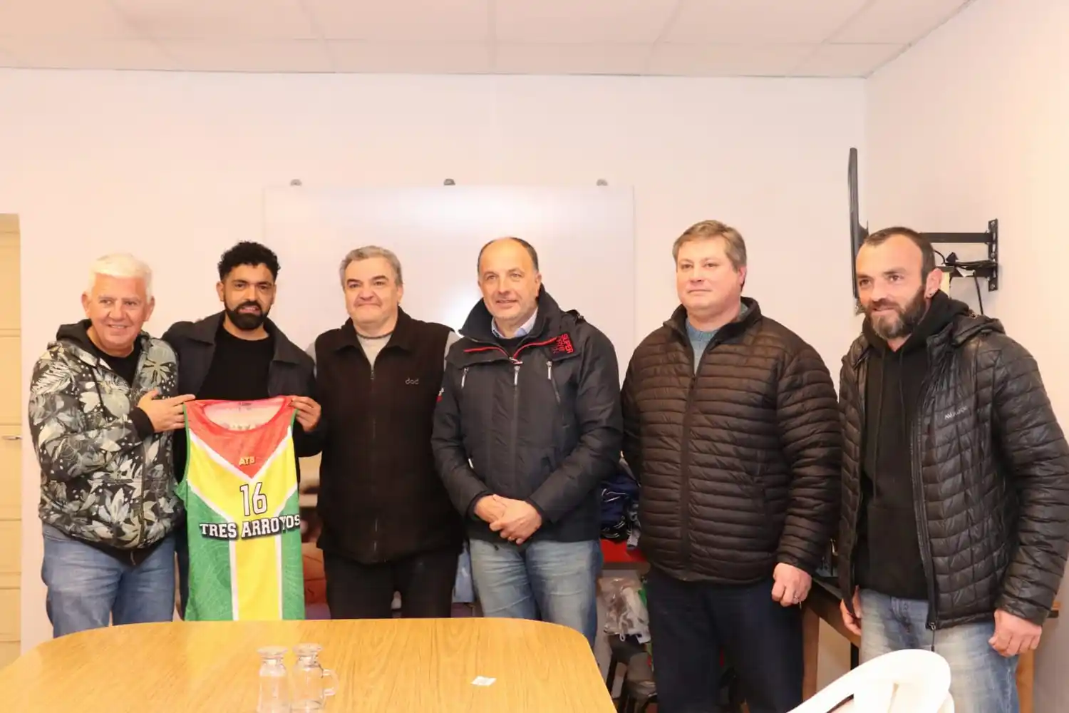 El diputado Alejandro Dichiara recorrió instituciones locales junto a Garate y Rodríguez Blanco