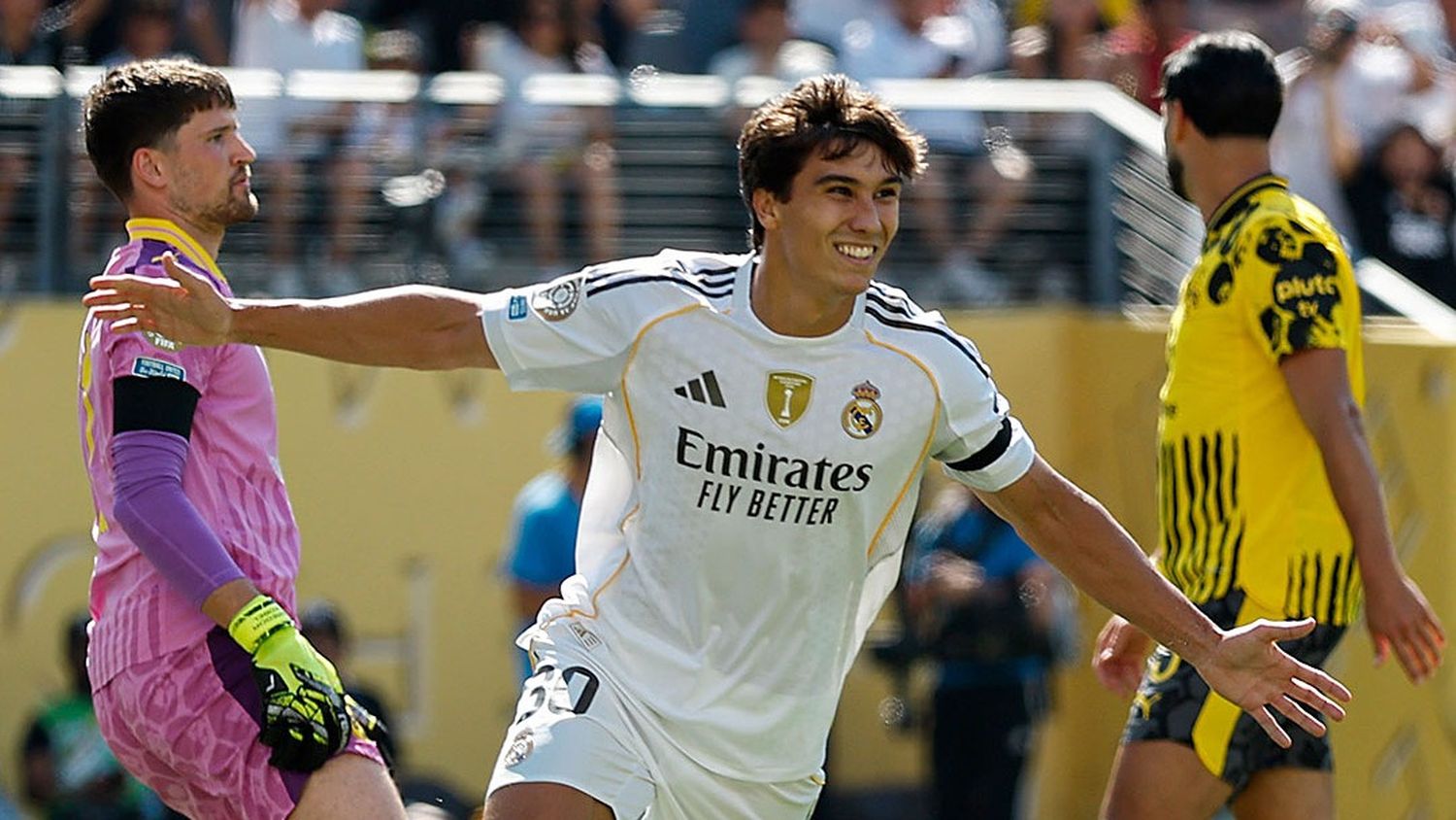 Real Madrid se metió entre los cuatro mejores