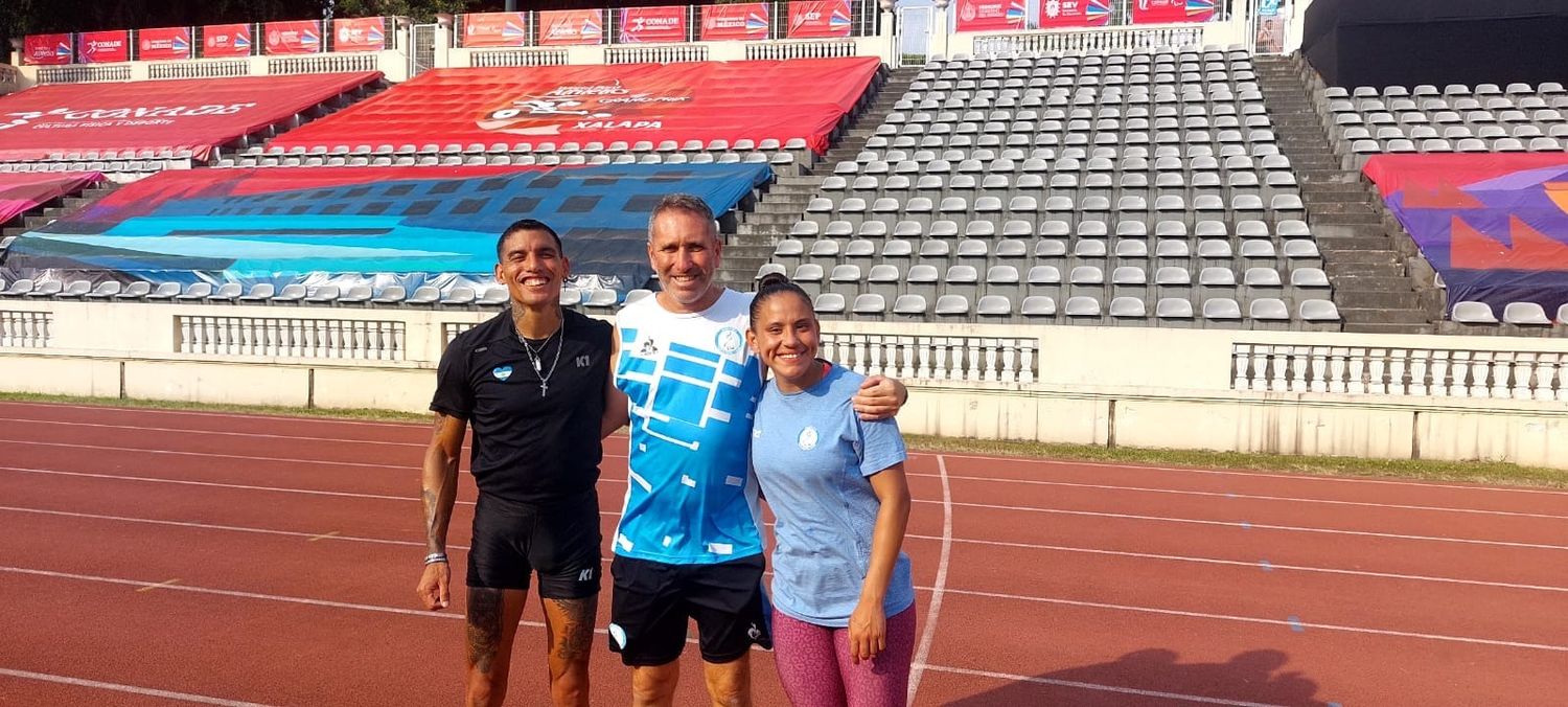 Hernán Barreto, Ariel González y Araceli Rotela
