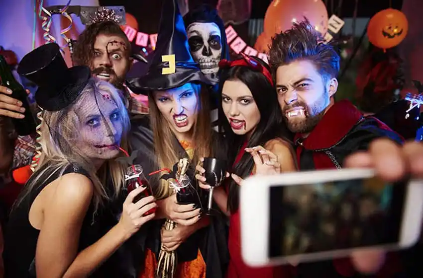 Halloween, una excusa para salir a bailar y disfrazarse
