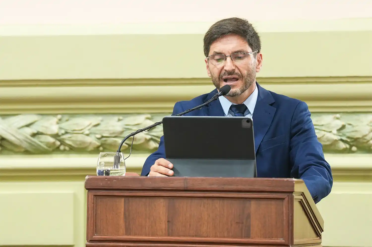 pullaro legislatura - 1