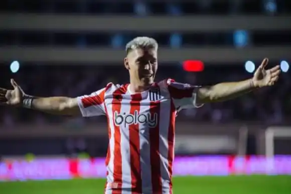 Estudiantes LP impuso su jerarquía en Brasil