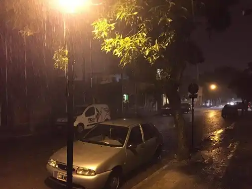 Diluvia en Gualeguaychú: Mirá hasta cuando seguirá el mal tiempo