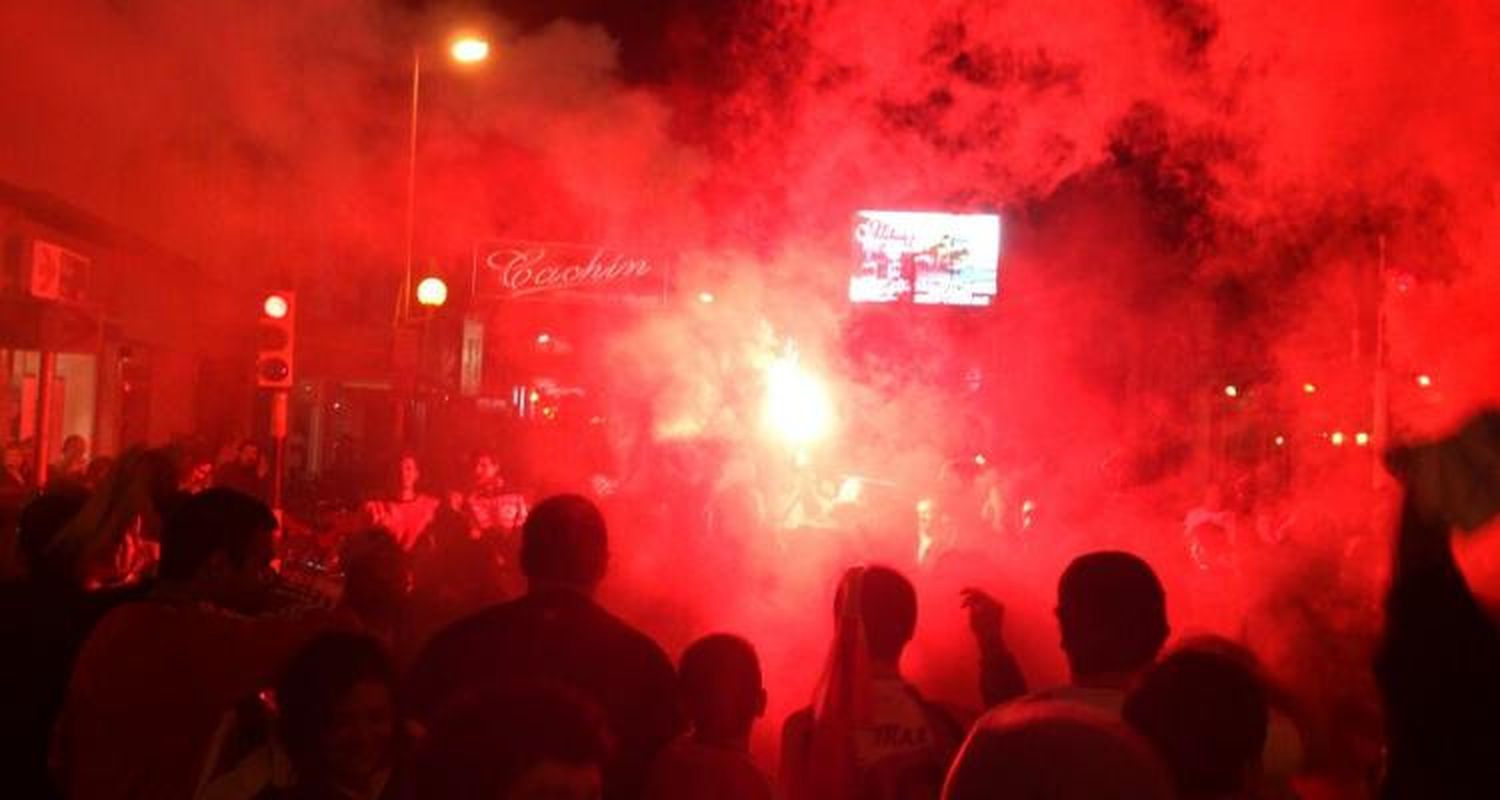 Multitudinario festejo “millonario” en el centro