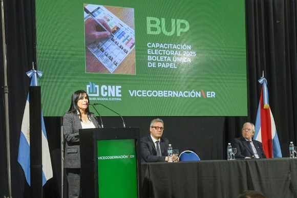 La Vicegobernación realizó la primera capacitación en Boleta Única de Papel