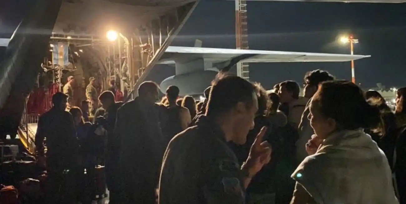El Hércules a punto de partir en Tel Aviv. Crédito: Cancillería Argentina