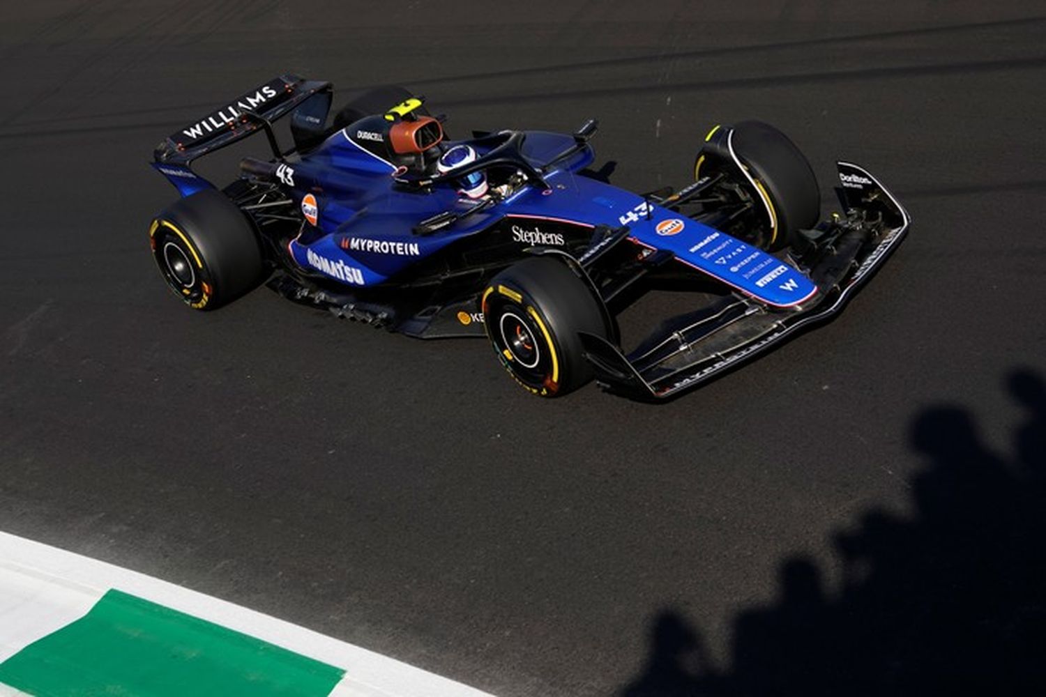 Buen debut. El de Franco Colapinto en la Fórmula 1 arriba del Williams.