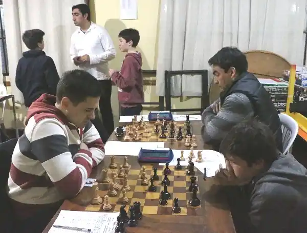 Hubaldo Ledesma ganó y es el único invicto en Tercera