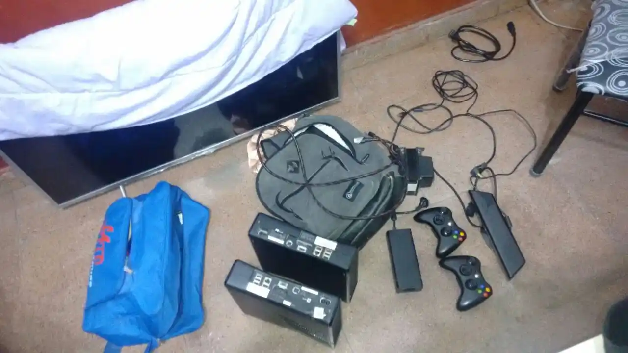 Atraparon a dos delincuentes que desvalijaron una casa