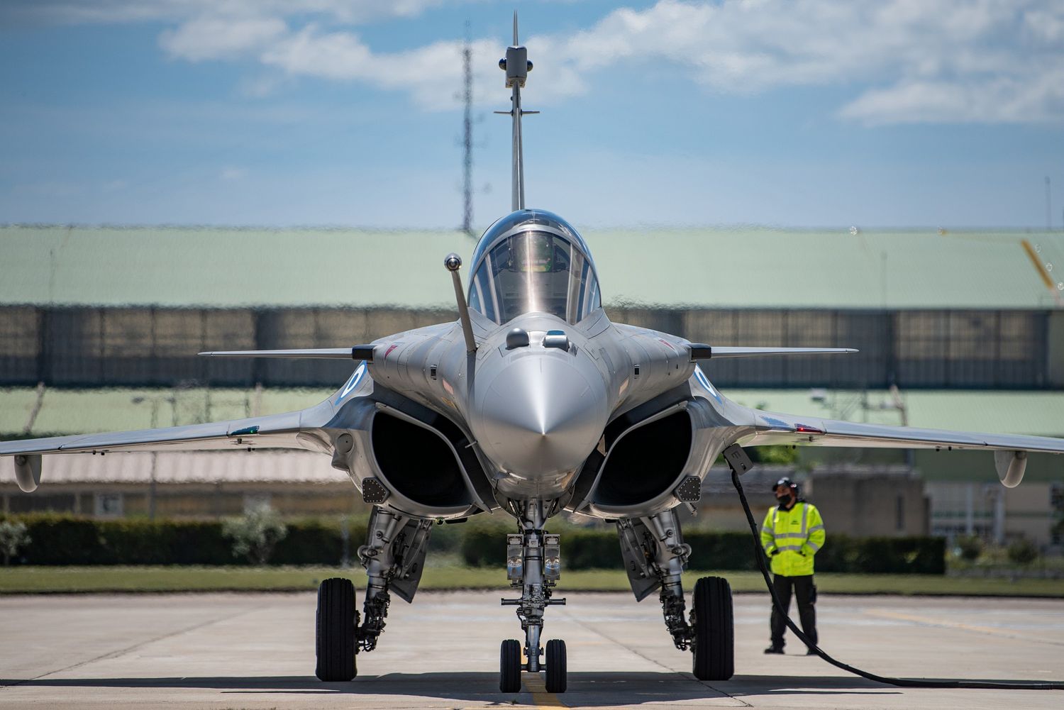 Dassault entrega el primer Rafale a la Fuerza Aérea Helénica