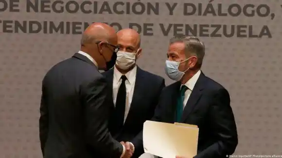 AMBAS PARTES COINCIDEN ¿Existe intención sincera para el diálogo gobierno-oposición?