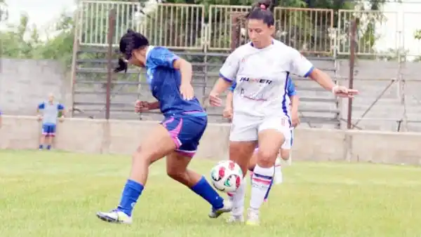 El equipo femenino de Santa María espera a San Benito para sellar su pase a la final