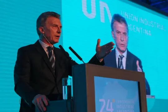 Macri en la UIA: «Tengo claro el camino para salir de esta tormenta»