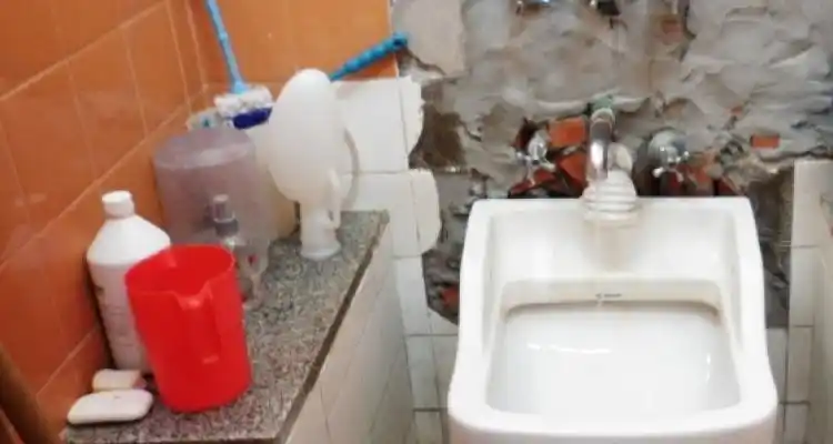 Caño roto en la terapia intensiva del Hospital
