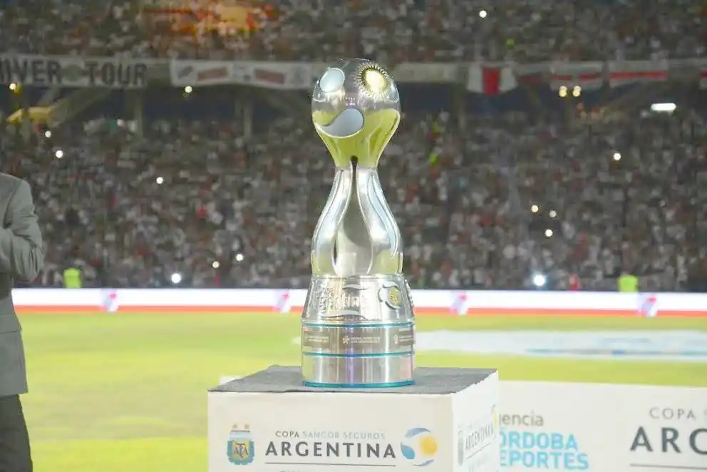 Godoy Cruz y Tigre buscan las semifinales en la Copa Argentina