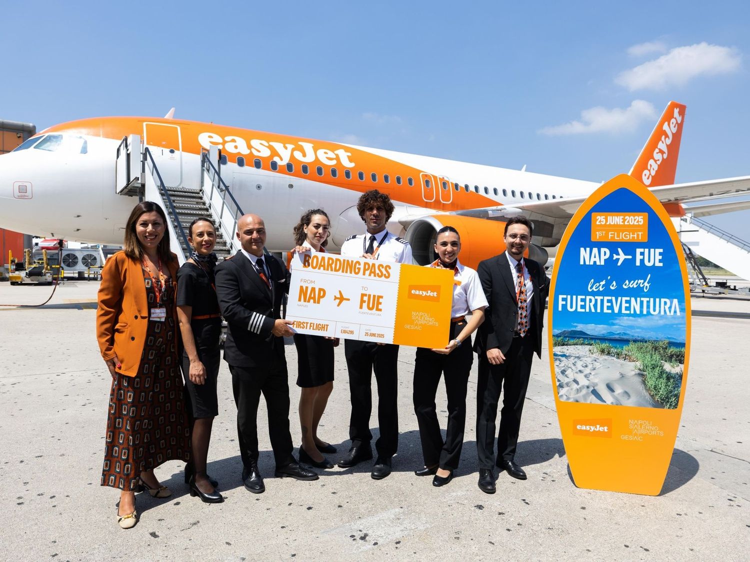 easyJet comienza sus vuelos entre Nápoles y Fuerteventura