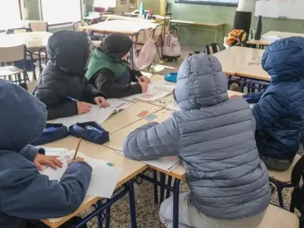 El CGE dispuso clases normales y sin faltas por frío