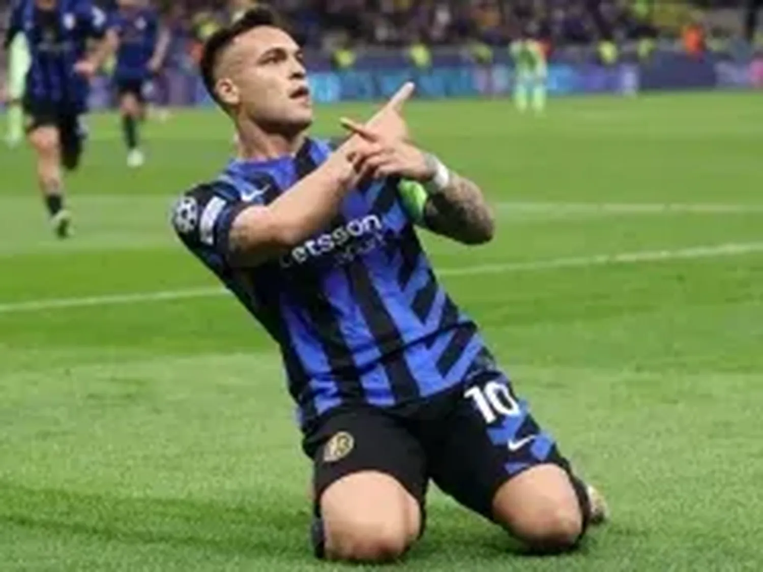 LAUTARO MARTINEZ INTER CHAMPIONS LEAGUE