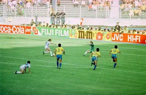 A 25 años del gol de Caniggia con el que Argentina eliminó a Brasil de Italia 90