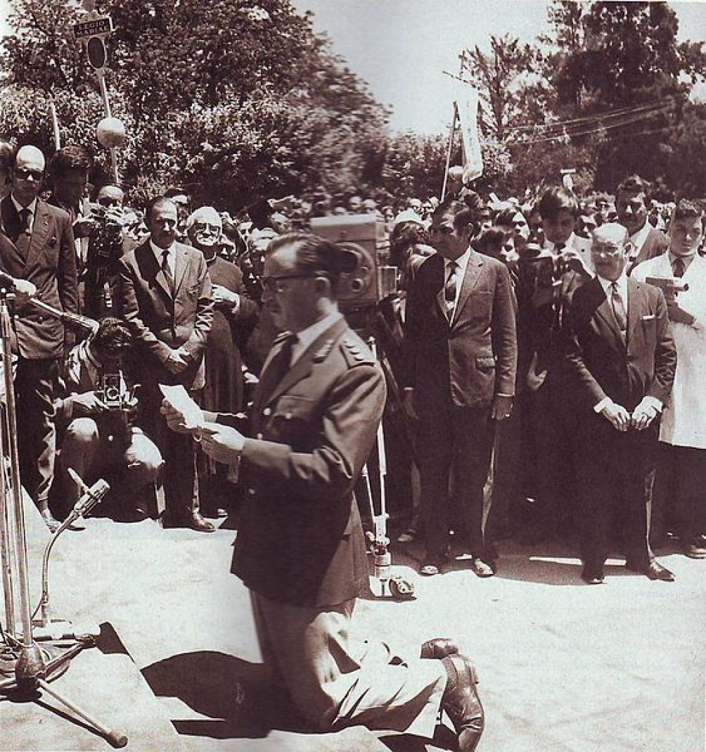 El golpe cultural del 28 de junio de 1966: a Dios rogando y con el bastón dando