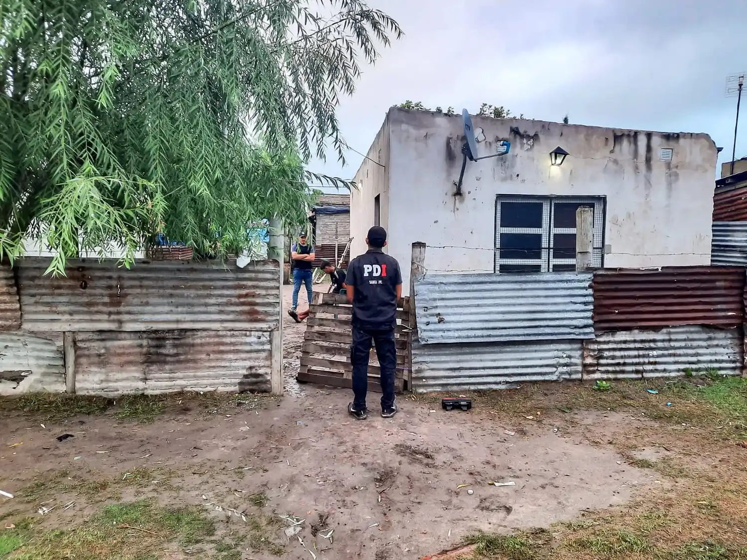 RECONQUISTA: PDI DETUVO A DOS HOMBRES INVESTIGADO POR ROBOS REITERADOS EN COMERCIOS - 4