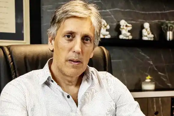 El gobierno de Milei: el Teorema de Baglini y la Teoría del “pato rengo”