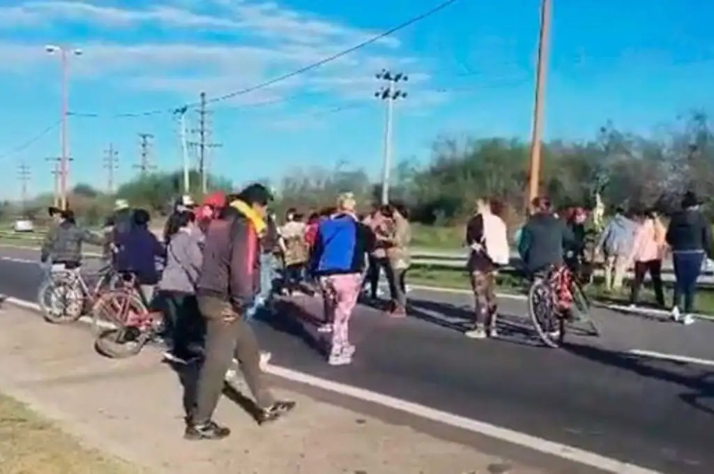 Un piquete en la Circunvalación Oeste de Santa Fe genera complicaciones en el tránsito