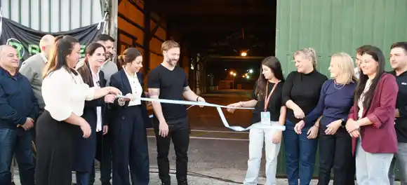 La Municipalidad hizo entrega de los galpones a ECU para el armado de las carrozas