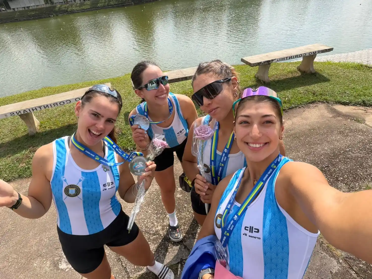La marplatense obtuvo la medalla de plata en la categoría 8+ Femenino Abierto de remo. Foto Prensa CNMP
