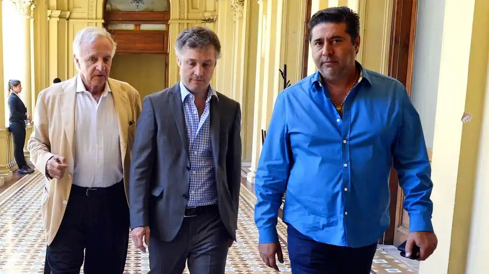 El Gobierno recibe a los clubes para definir el futuro de FPT