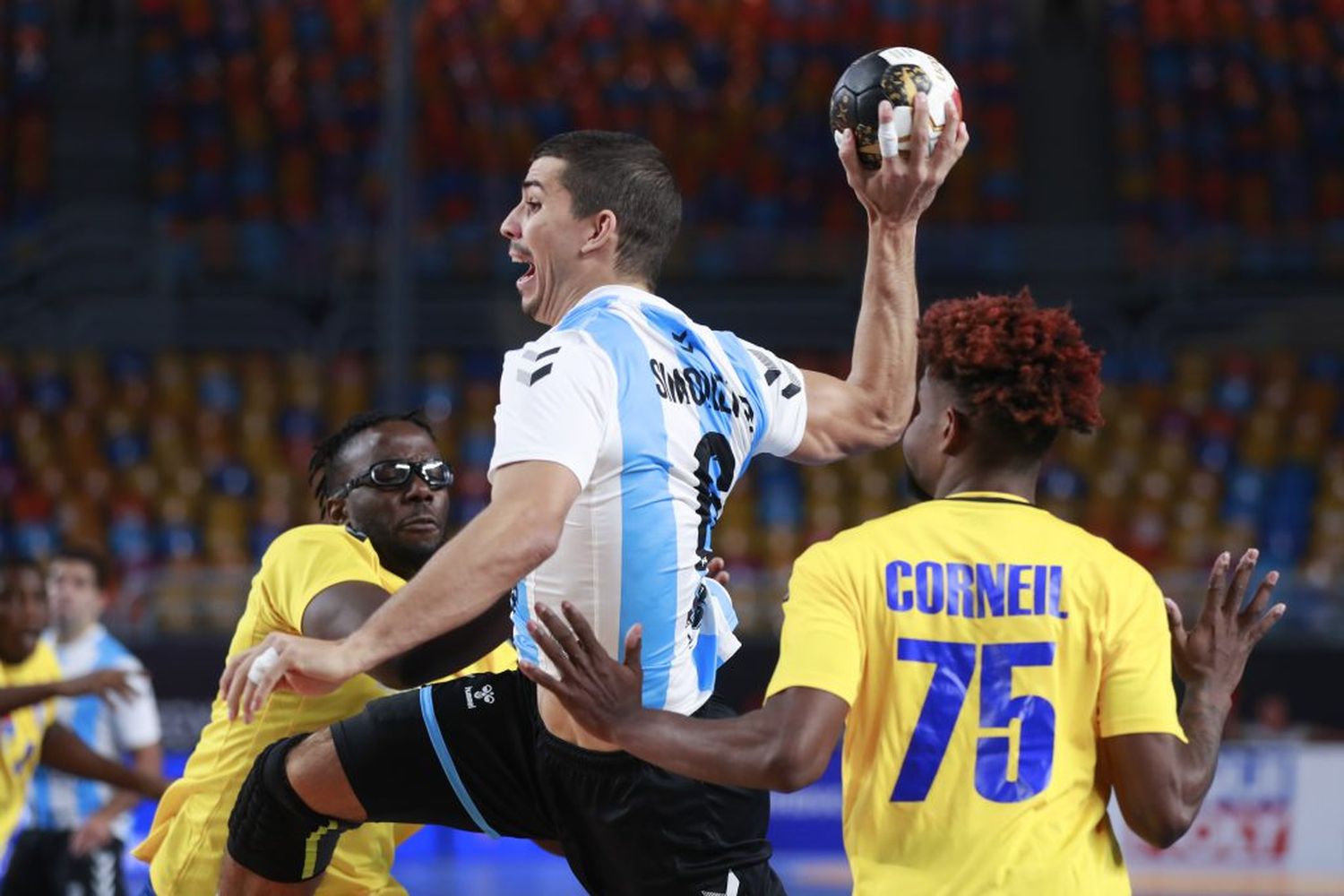 Argentina cumplió un exitoso debut