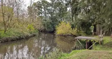Tirador en el río: Dispararon cerca de un cronista de TV en la zona que balearon a una navegante
