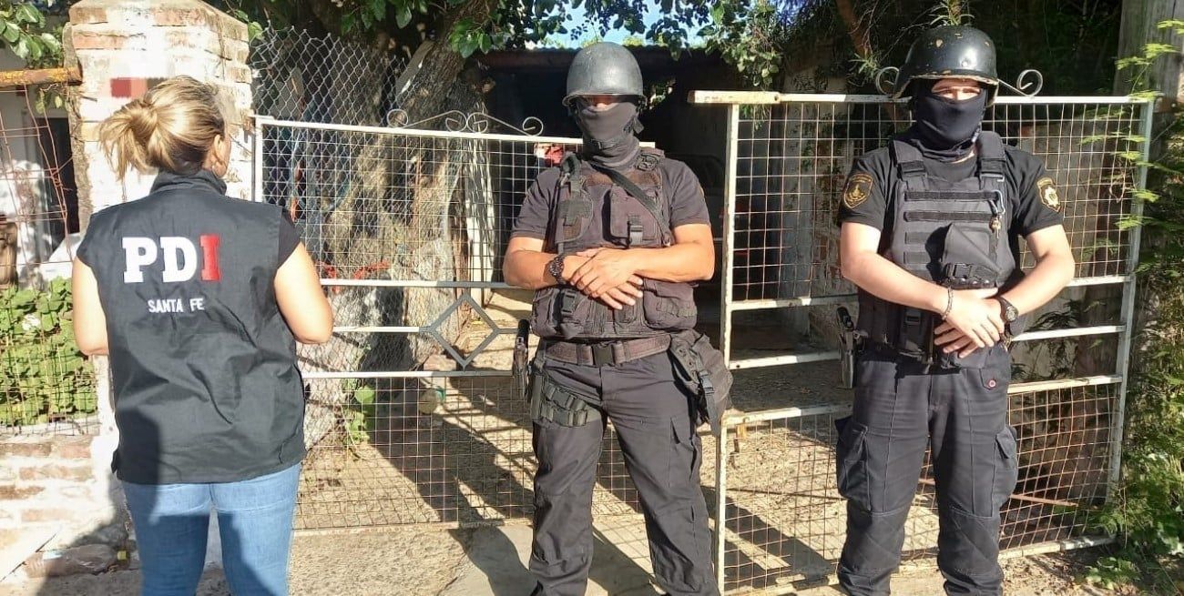 Se allanó una vivienda y una chatarrería donde fueron comercializados los elementos sustraídos. Crédito: El Litoral.