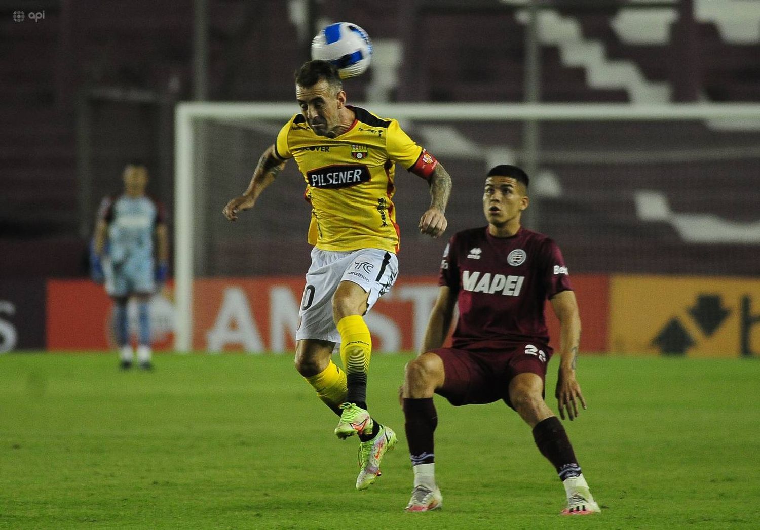Lanús rescató un punto importante en Ecuador