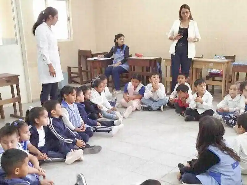 Formosa con mejores indicadores de asistencia a clases