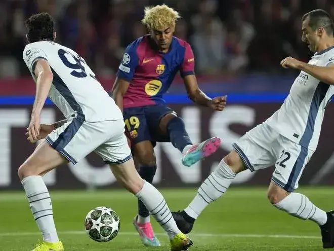 Yamal, figura del Barcelona presente hoy en Milan por semis de la Champions League. Foto:EFE