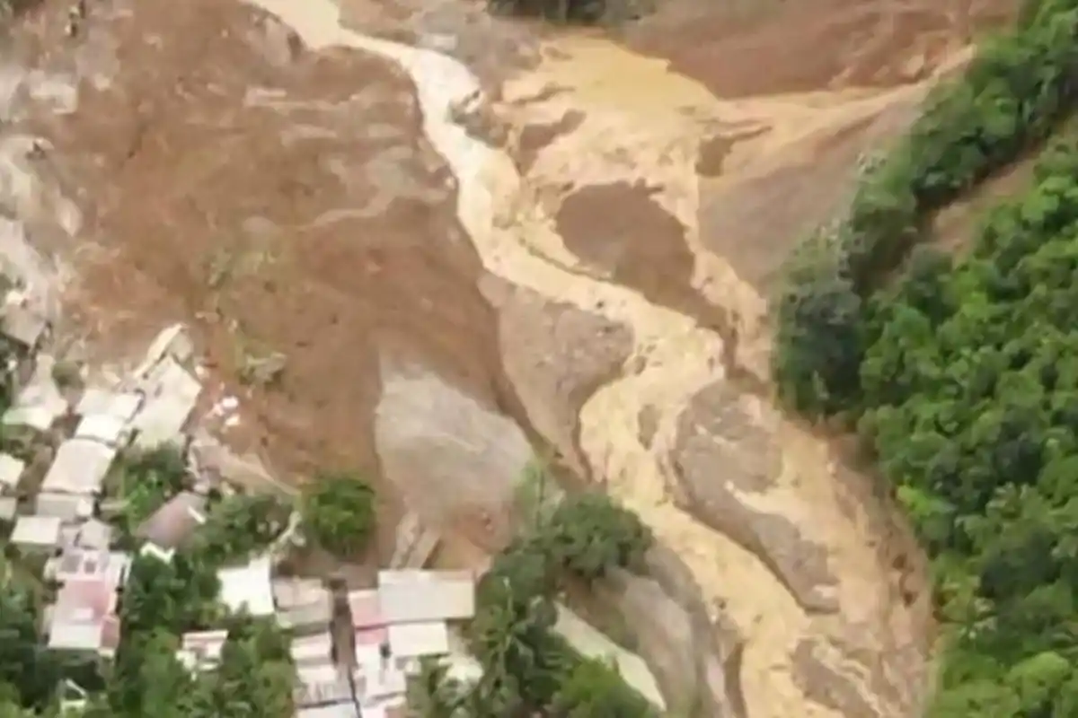 En principio, la cantidad de víctimas fatales ascendía a 35 y la de personas heridas, 32.