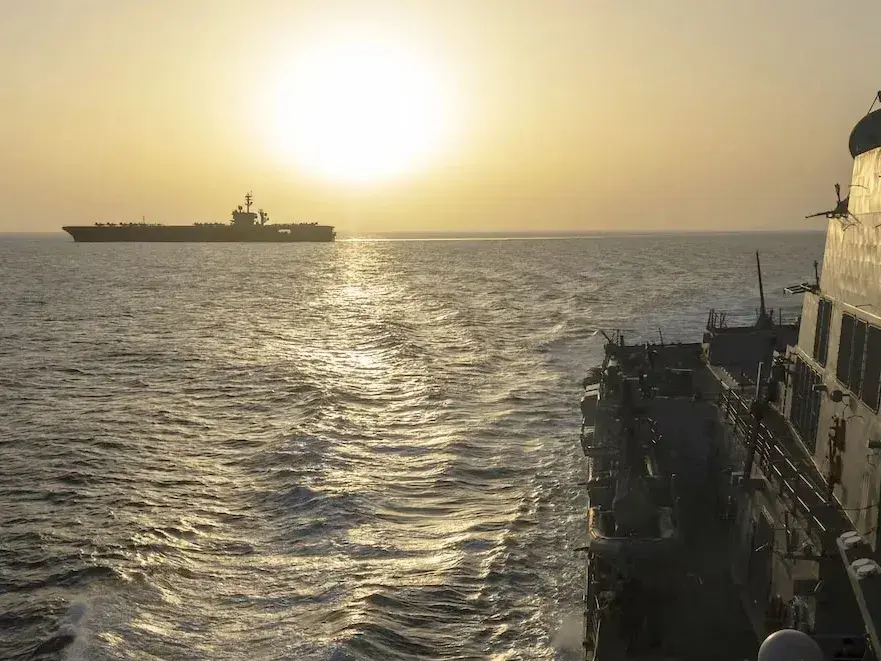 El bloqueo naval de Estados Unidos asfixia las exportaciones de petróleo del régimen de Irán