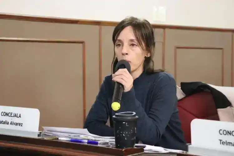 El titular del PAMI es además concejal de La Libertad Avanza.