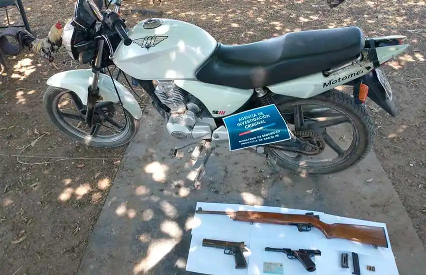 Detuvieron a un hombre por violencia de género y secuestraron armas de fuego