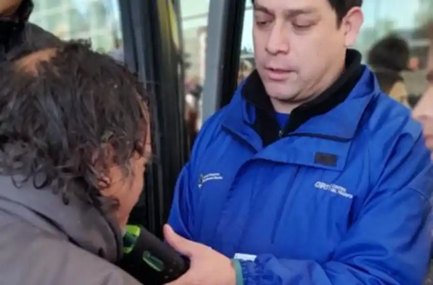 Controles a viajes de egresados: demoran una salida por irregularidades